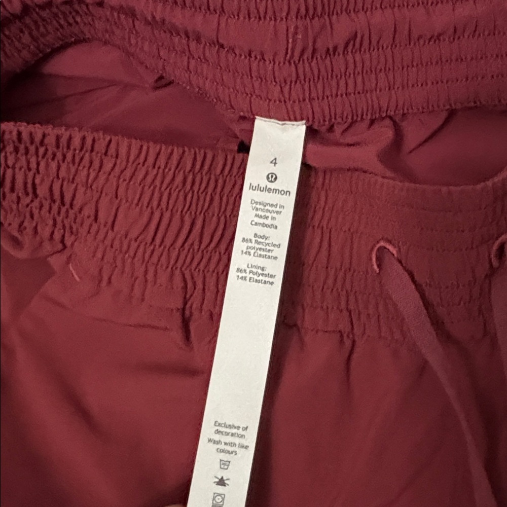 Lululemon Spring Break Away Short - Picture 9 of 10